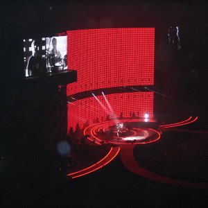 U2_arena_5